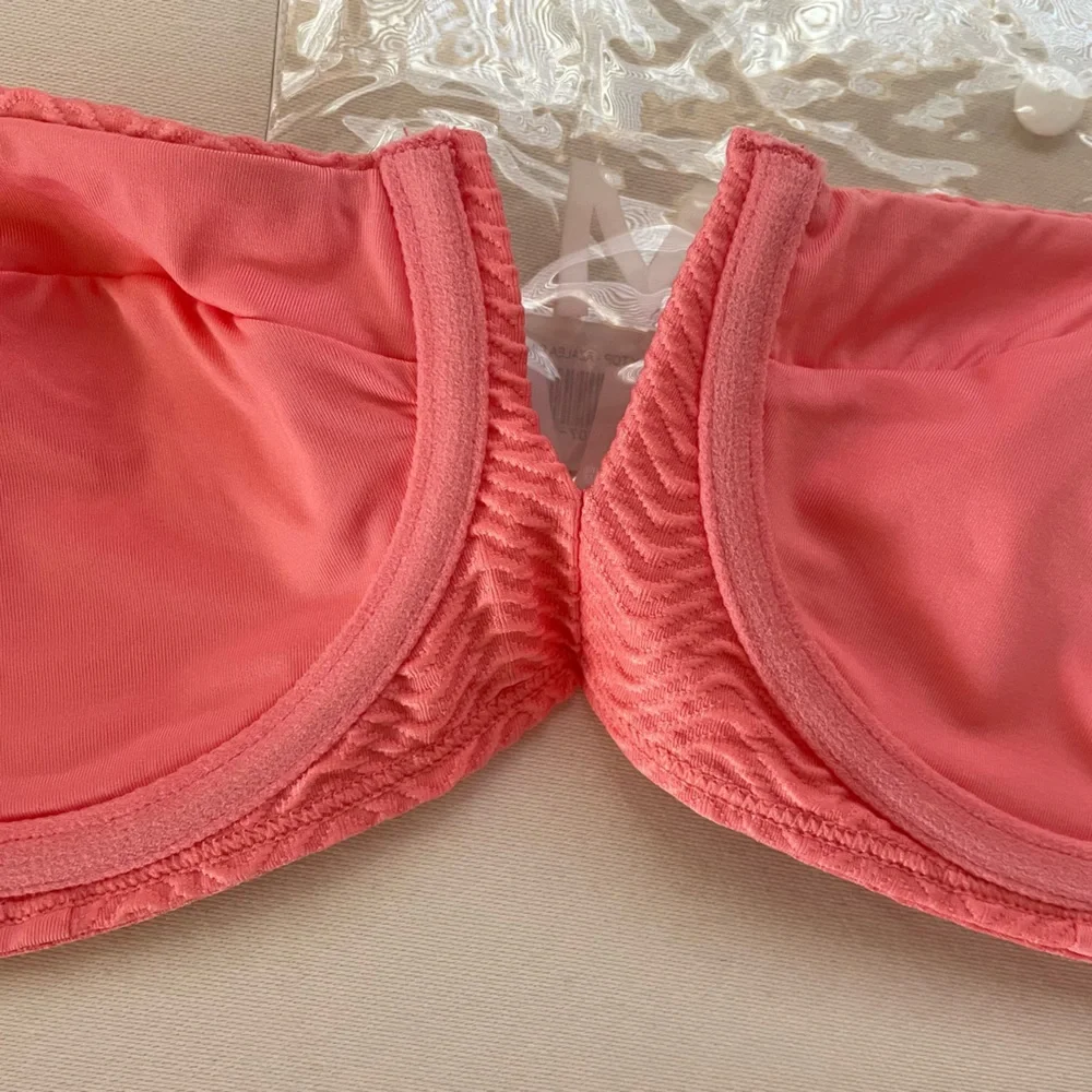 Monday Swimwear, BRAND NEW, Pink, Clovelly Top
